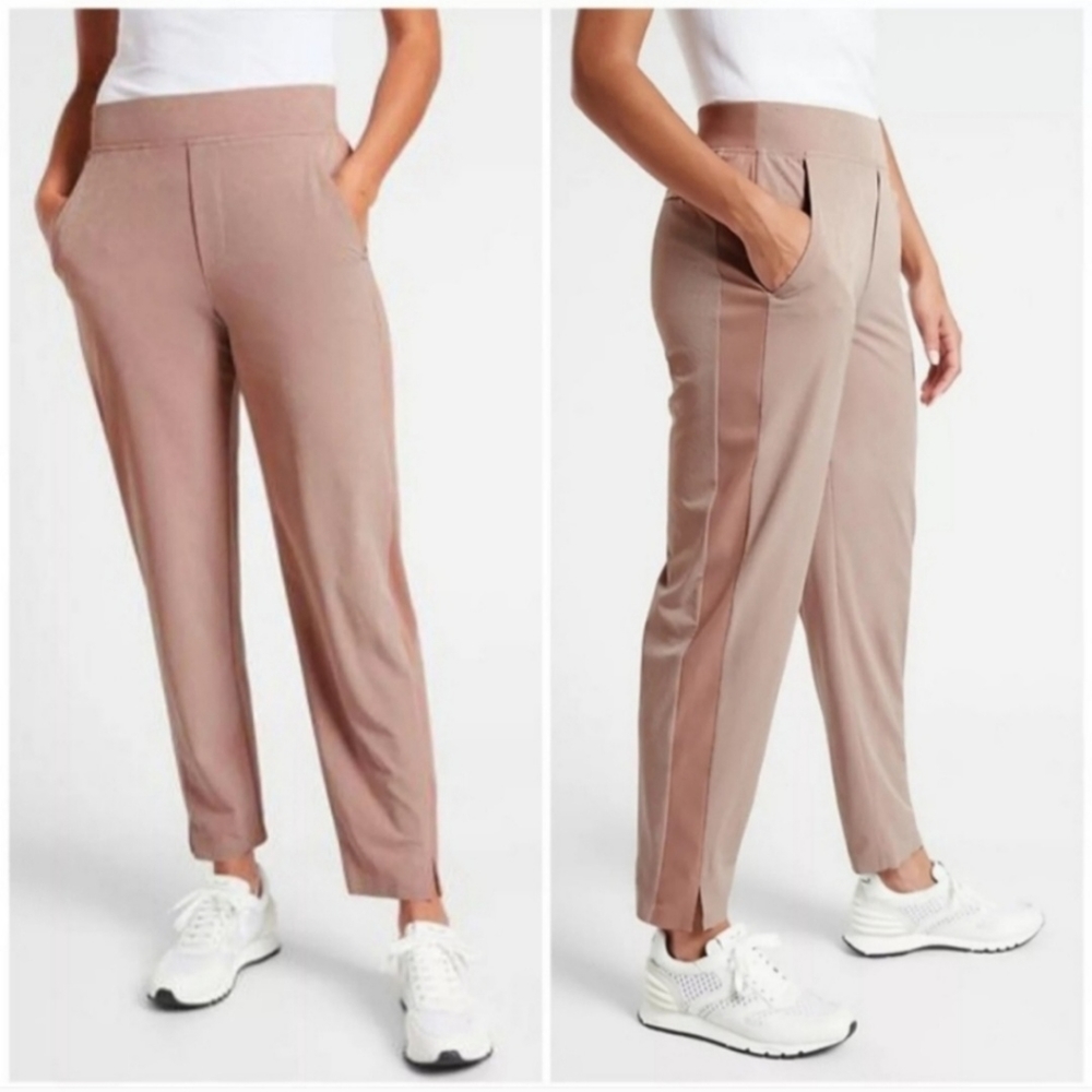 Athleta pink textured Brooklyn ankle pants, size 22